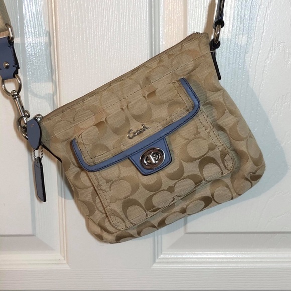 Coach Crossbody Purse with Turnlock - Picture 2 of 7